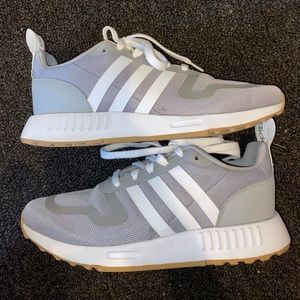 Womens Multix Adidas Size 7.5